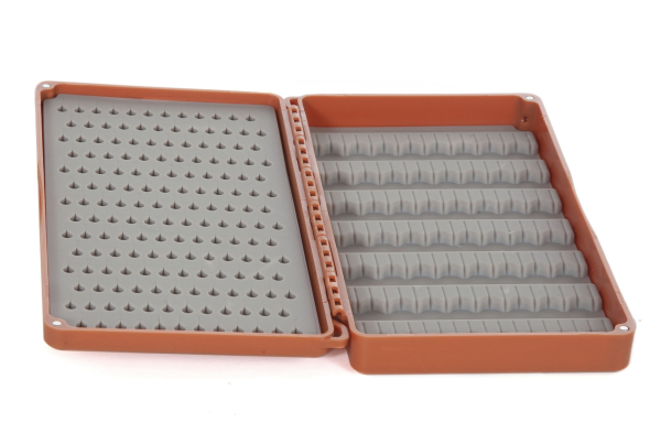Fishpond Tacky Double Haul Fly Box Open Empty Fishpond Tacky Double Haul Fly Box Open Empty